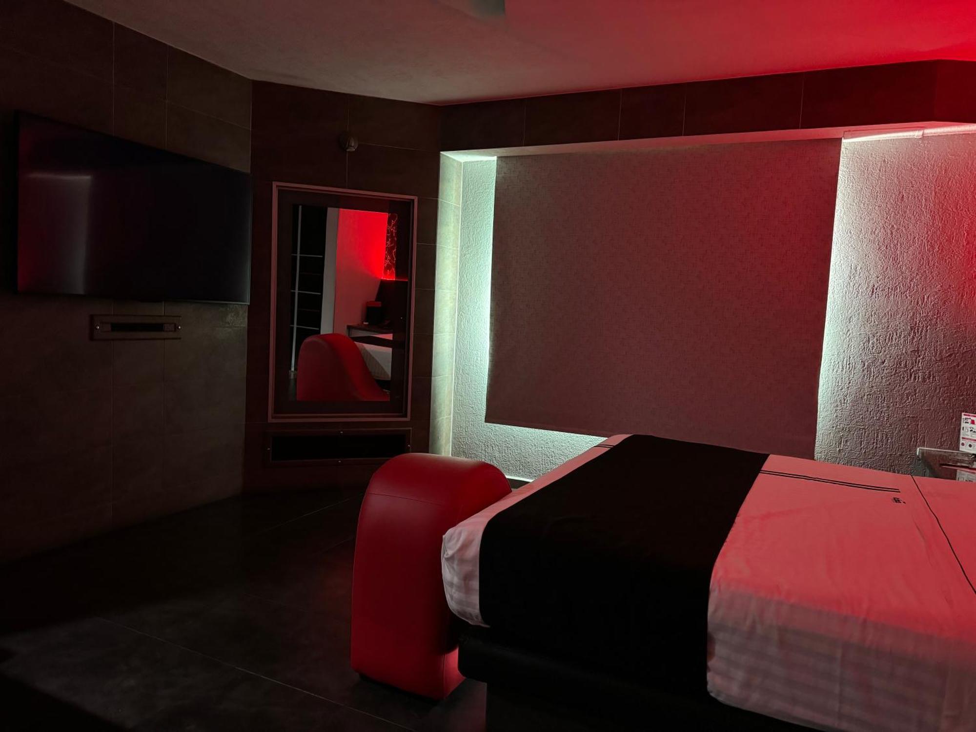 Kuboz Motor Hotel ซาโปปัน ภายนอก รูปภาพ